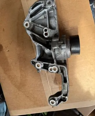 Peugeot 508 II Generator/alternator bracket 9809714680 1312