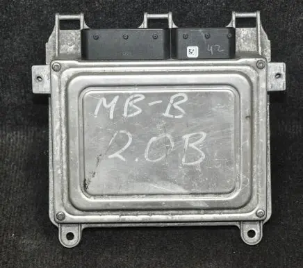 Mercedes-Benz B W245 Engine control unit/module A2661534279 A0014460440