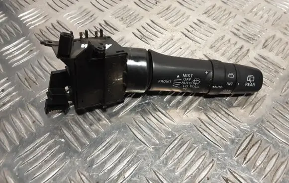 Mitsubishi Outlander Wiper control stalk E532016