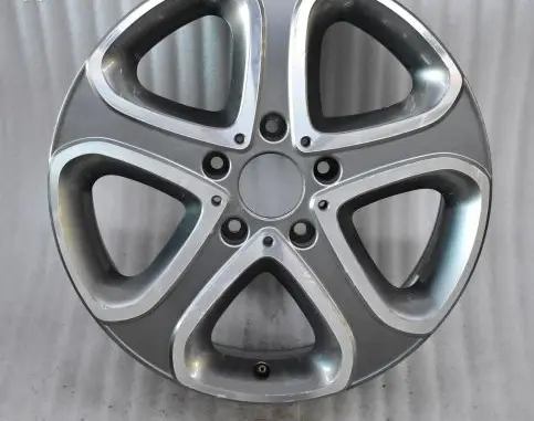 Mercedes-Benz G W463 2nd Gen R18 alloy rim 
