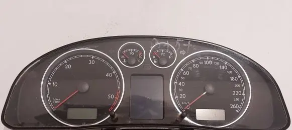 Volkswagen PASSAT B5.5 Speedometer (instrument cluster) 3B0920849C 230904100439 VWZ7Z0D0584129