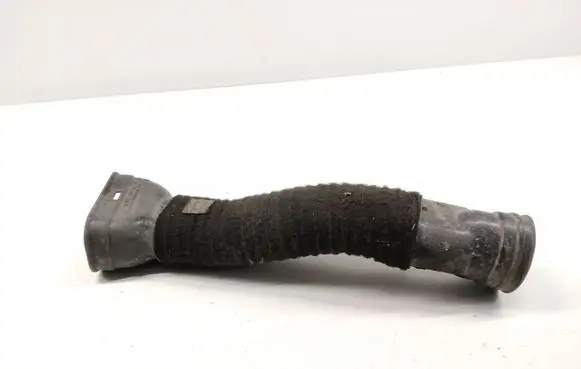 Mercedes-Benz X-class W470 Air intake duct part A6420940200