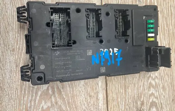 BMW 3 F30 F35 F31 SAM control unit 9866980