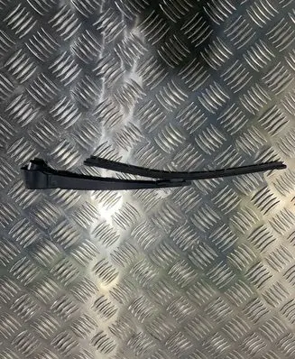 Mercedes-Benz GLC C253 Rear wiper blade arm 