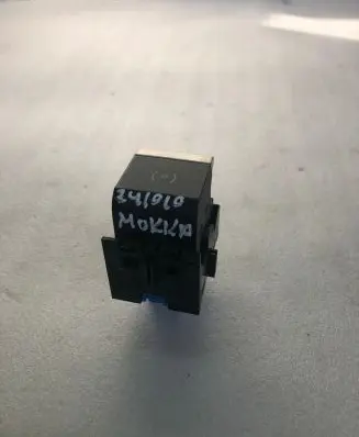 Opel Mokka B Hand parking brake switch 9813146377
