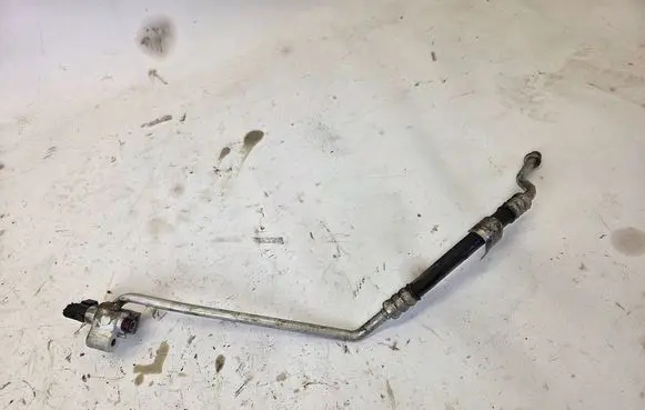 Air conditioning (A/C) pipe/hose