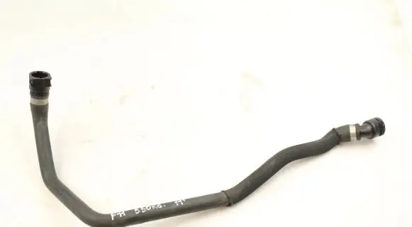 BMW 5 F10 F11 Engine coolant pipe/hose 8377671