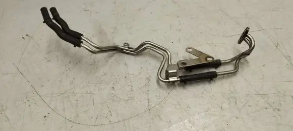 Audi Q2 - Engine coolant pipe/hose 04c121497f 04c122447c