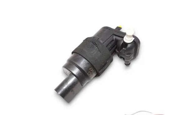 Audi A8 S8 D5 Windscreen/windshield washer pump 8K9955647