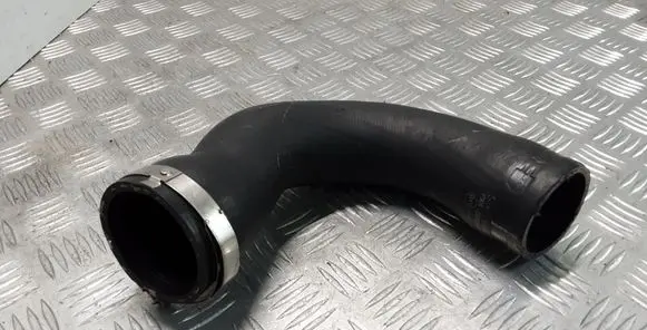 Skoda Octavia Mk2 (1Z) Breather hose/pipe 