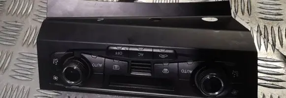 Audi A5 8T 8F Climate control unit 8t2820043af