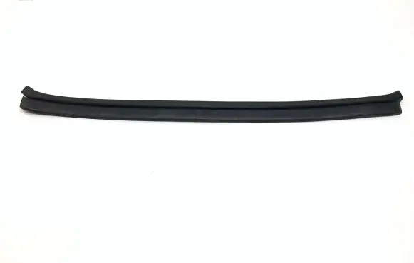 BMW 5 F10 F11 Engine compartment rubber 20652105