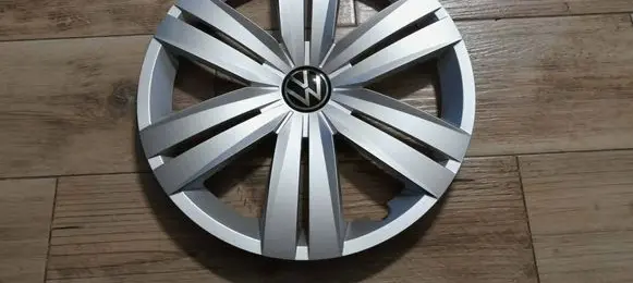 Volkswagen Caddy R16 wheel hub/cap/trim 5TA601147