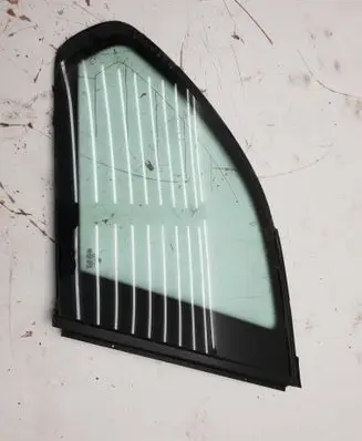 BMW X5 E53 Rear side window 43R00022