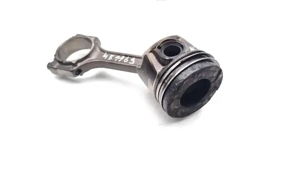 Opel Meriva B Piston with connecting rod A13DTC