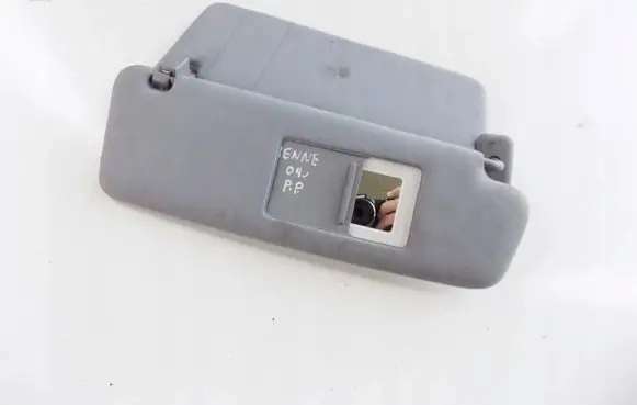 Porsche Cayenne (9PA) Sun visor