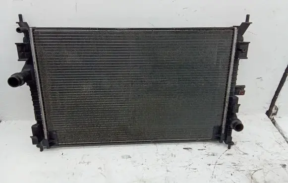 Coolant radiator