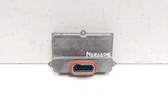 Mercedes-Benz R W251 Headlight ballast module Xenon 1100VDC85VA 5DV00829000