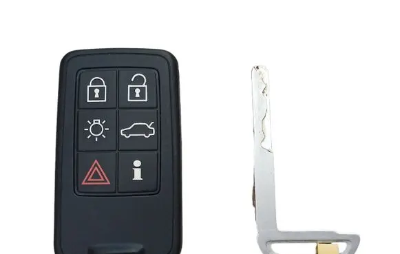 Volvo V40 Ignition lock 30659485
