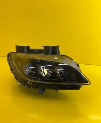 Hyundai Kona I Headlight/headlamp 92102J9630