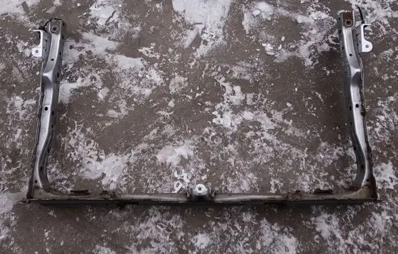 Toyota RAV 4 (XA40) Bottom radiator support slam panel 
