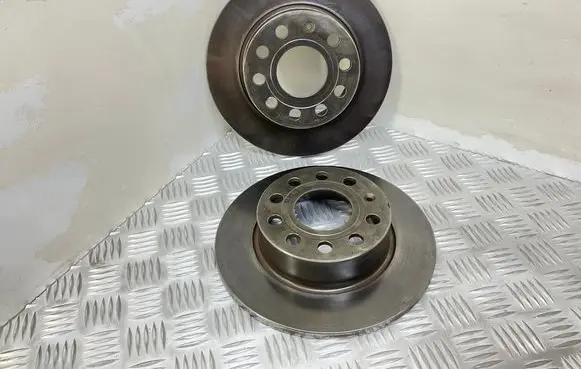 Skoda Octavia Mk3 (5E) Rear brake disc