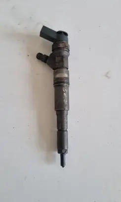 BMW 5 E60 E61 Fuel injector 7794435
