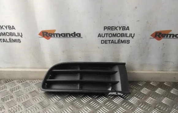 Volkswagen Polo Front bumper lower grill 6Q0853665