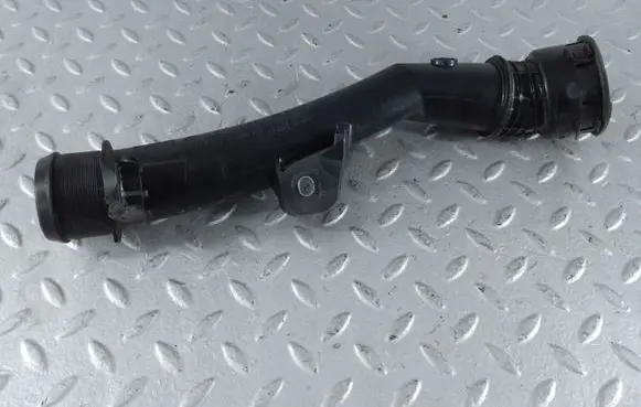 Toyota ProAce City Turbo air intake inlet pipe/hose 9831710780