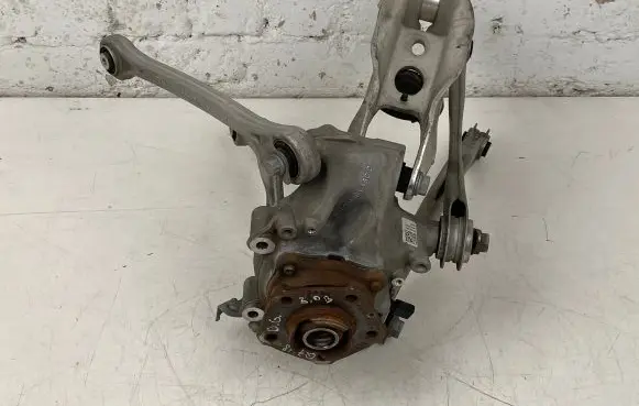 Audi Q7 4M Rear wheel hub spindle/knuckle 4M0505460D 4M0501530Q 4M0505398R