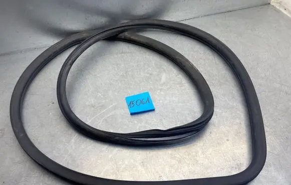 Lancia Musa Front door rubber seal