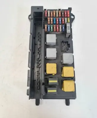 Volkswagen Crafter Fuse module 9065450101 5B11F0117