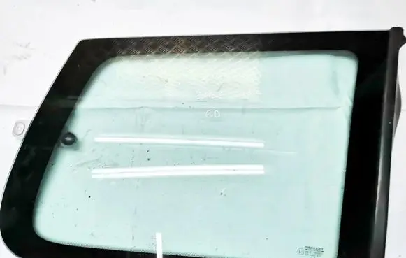 Renault Espace III Rear side window