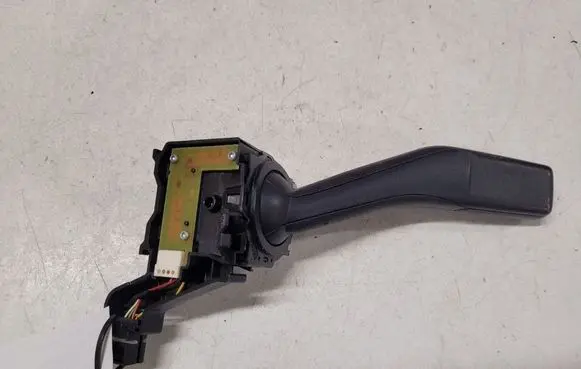 Volkswagen Caddy Indicator stalk 1K0953513