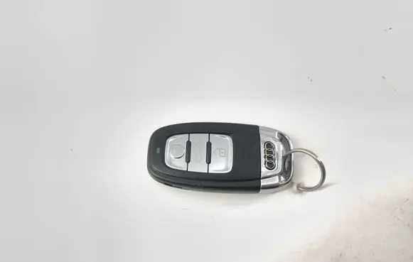 Audi A6 S6 C7 4G Ignition key/card 8K0959754D