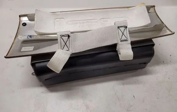 Jaguar S-Type Passenger airbag 2R83F042W90 30307450