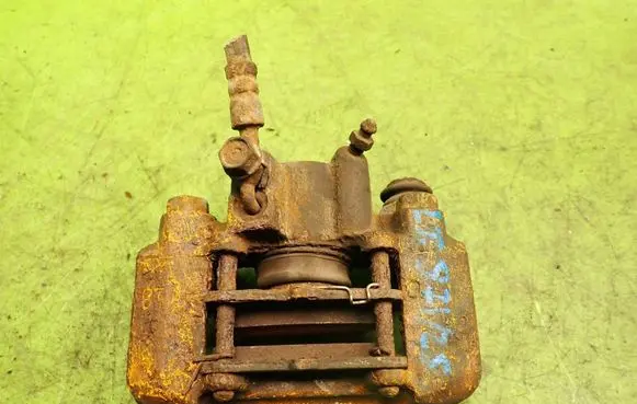 Toyota Celica T230 Rear brake caliper