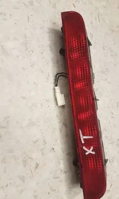 Nissan X-Trail T30 Third/center stoplight P1842