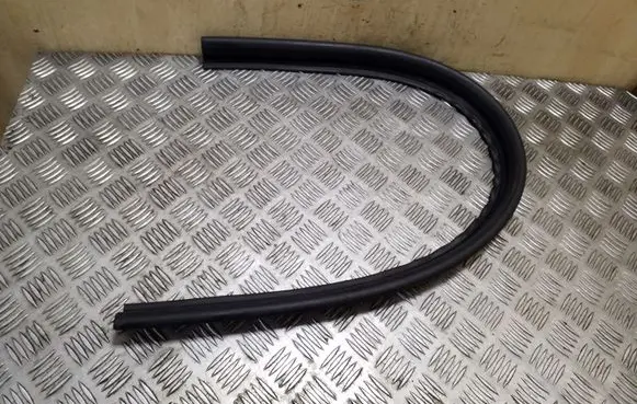 Audi A5 8T 8F Engine compartment rubber 