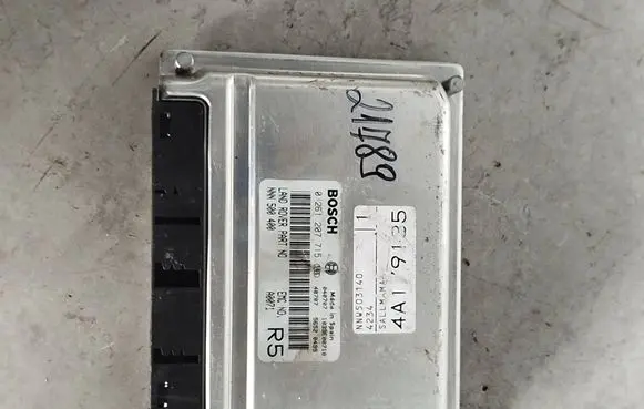 Land Rover Range Rover L322 Engine control unit/module nnn500400 0261207715