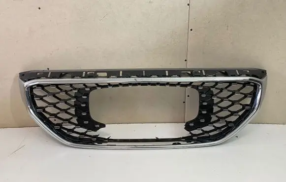 MG ZS Front grill 10219167