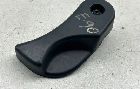 BMW 3 E90 E91 Engine bonnet (hood) release handle 7058117 107019