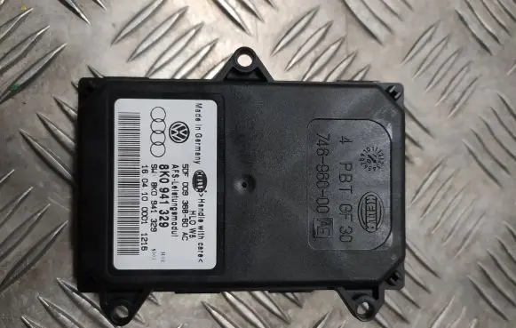 Audi A4 S4 B8 8K Headlight ballast module Xenon 8K0941329 74696000AE 5DF00936860C