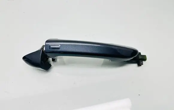 Volkswagen PASSAT CC Front door exterior handle