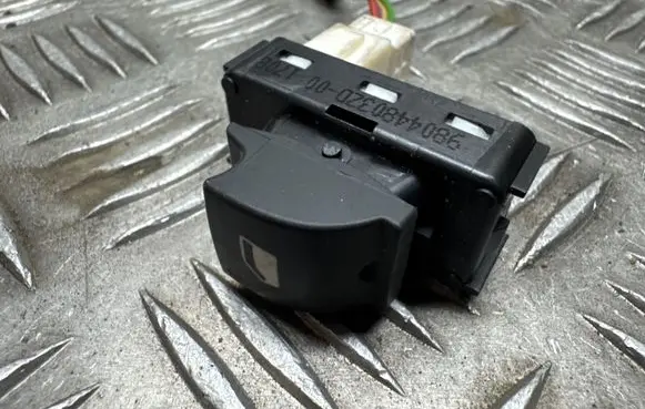 Opel Grandland X Electric window control switch 98044803ZD