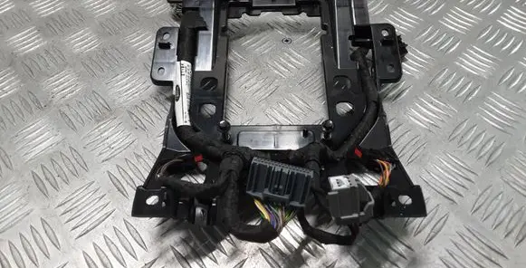 Land Rover Evoque I Other center console (tunnel) element HJ3214K042BB GJ32045B28AA