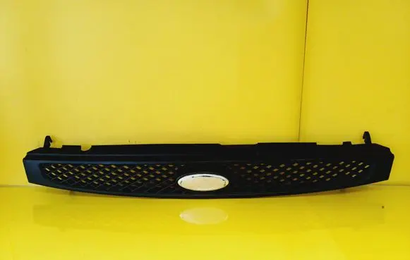 Ford Fiesta Front grill 2S618200AGW