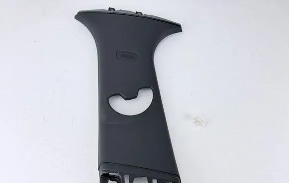 BMW 1 F20 F21 (B) pillar trim (top) 7221025