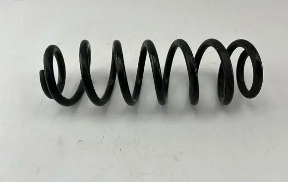 Audi A3 S3 8V Rear coil spring 5Q0511115