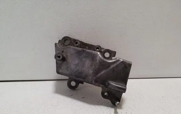 Suzuki Grand Vitara II Timing belt guard (cover) 1139167JA0